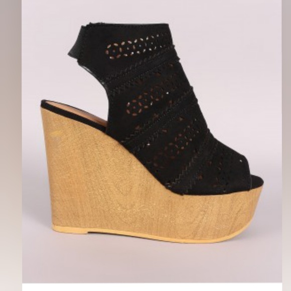 Last 5.5 Perforated Cage Wooden Platform Wedge - Picture 2 of 8